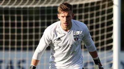 Newcastle United are understood to be exploring a potential January transfer for Southampton's experienced goalkeeper...