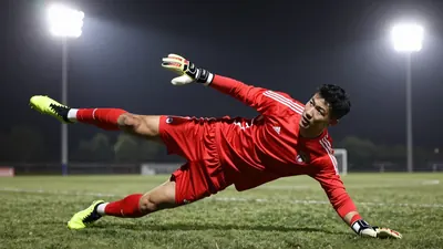 Southampton FC have completed the signing of young goalkeeper Xander Grieves, a former Portsmouth and Wolves prospect, on...