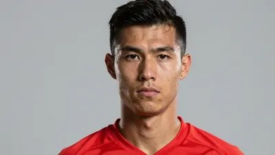 Southampton defender Koki Sugawara has completed a loan move to Cagliari, with the Italian club holding a €5.5m purchase...