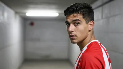 Southampton sold defender Taylor Harwood-Bellis to Aston Villa for £30m and loaned Cameron Archer to Auxerre, following a...