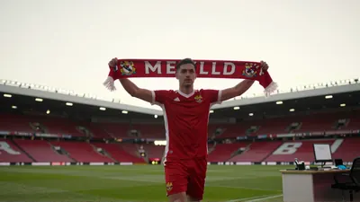 Southampton chase Lewis Dobbin amid £10m price tag this summer
